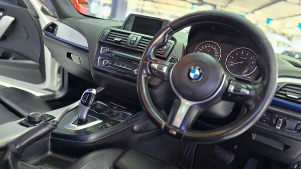 2014-BMW-1-Series-118i-5-dr-Auto image:8