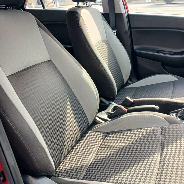 2019-Hyundai-i20-14-Fluid-Auto image:13