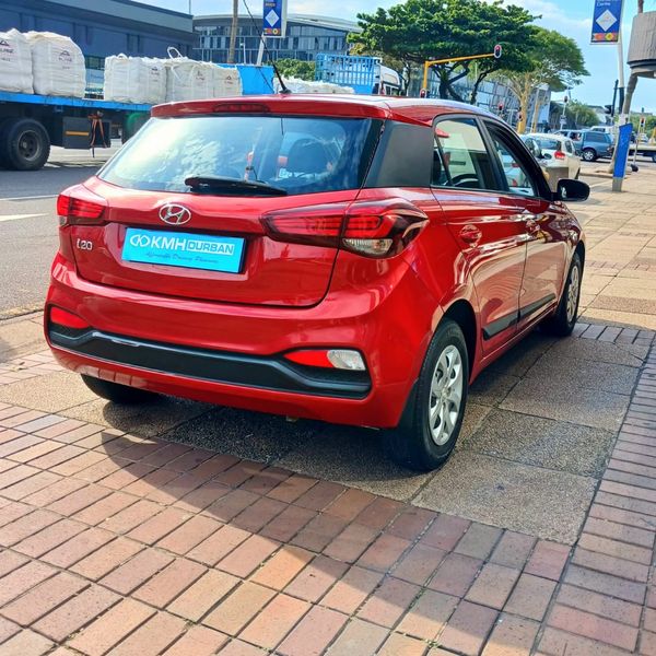 2019-Hyundai-i20-14-Fluid-Auto image:5