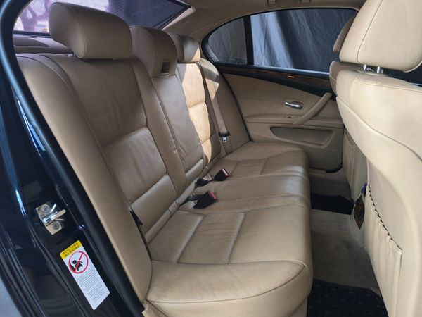 2007-BMW-5-Series-530i-Exclusive image:9