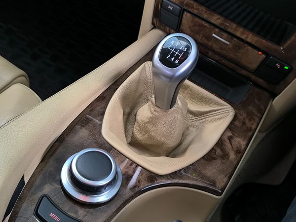2007-BMW-5-Series-530i-Exclusive image:10