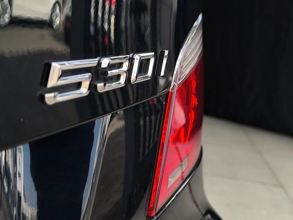2007-BMW-5-Series-530i-Exclusive image:24