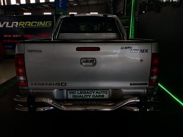2011-Toyota-Hilux-27-VVTI-Raider-Raised-Body-LEGEND-40-PetrolMan image:7