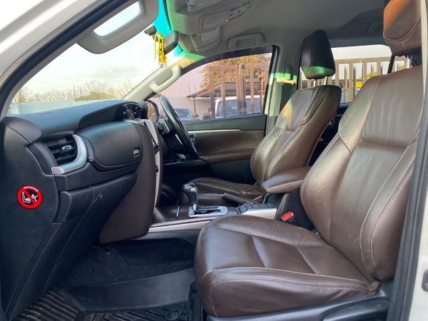 2020-Toyota-Fortuner-28-GD-6-Epic-Auto image:12