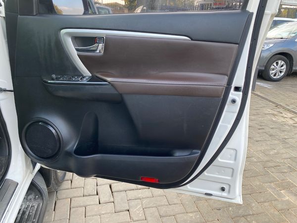 2020-Toyota-Fortuner-28-GD-6-Epic-Auto image:14
