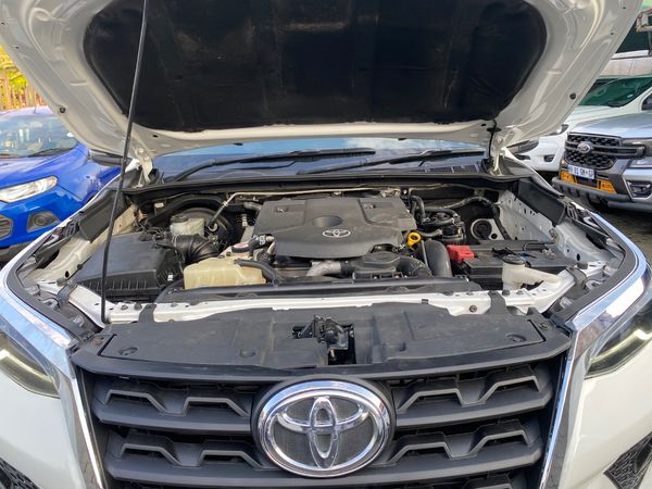 2020-Toyota-Fortuner-28-GD-6-Epic-Auto image:18