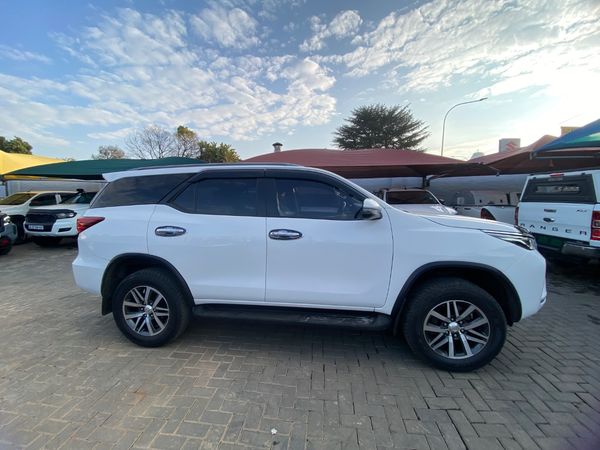 2020-Toyota-Fortuner-28-GD-6-Epic-Auto image:2