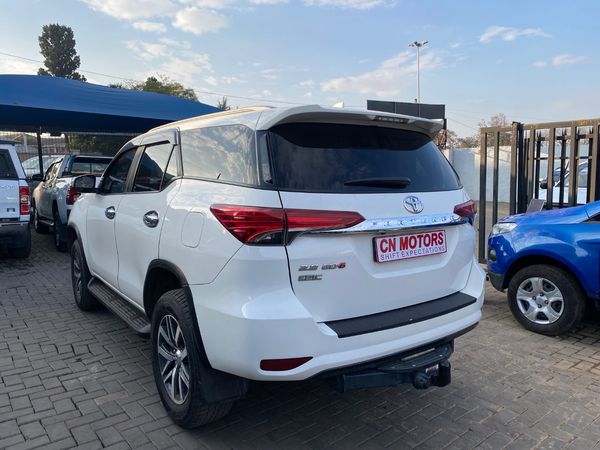 2020-Toyota-Fortuner-28-GD-6-Epic-Auto image:5