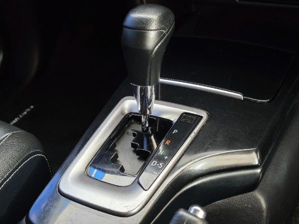 2021-Toyota-Fortuner-24-GD-6-Raised-Body-Auto image:15