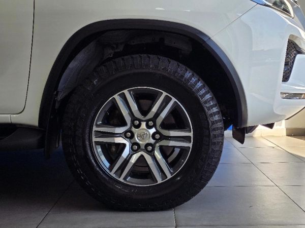 2021-Toyota-Fortuner-24-GD-6-Raised-Body-Auto image:20