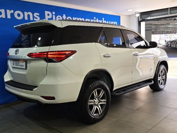 2021-Toyota-Fortuner-24-GD-6-Raised-Body-Auto image:5