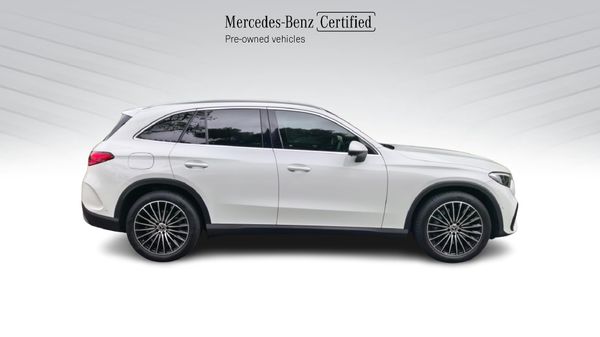 2025-Mercedes-Benz-GLC-220D-4Matic image:2