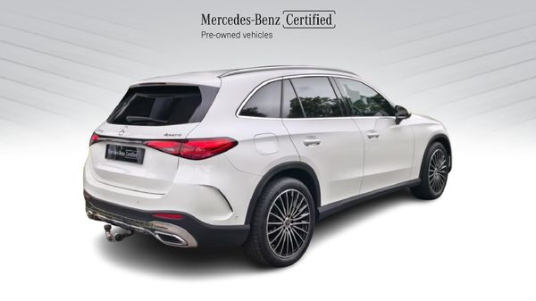 2025-Mercedes-Benz-GLC-220D-4Matic image:7