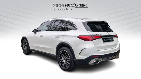 2025-Mercedes-Benz-GLC-220D-4Matic image:8