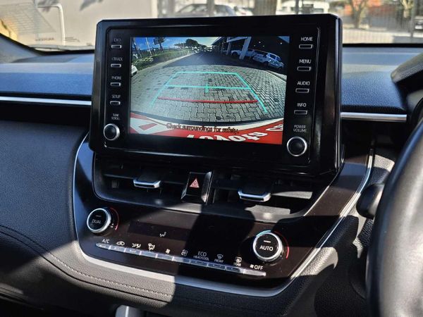 2024-Toyota-Corolla-Cross-18-XS image:13