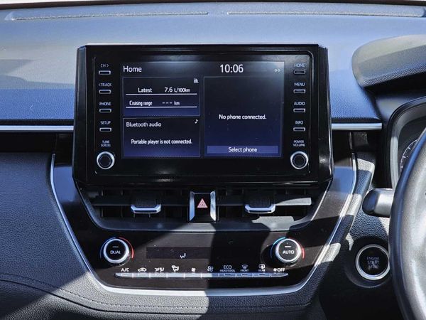 2024-Toyota-Corolla-Cross-18-XS image:14