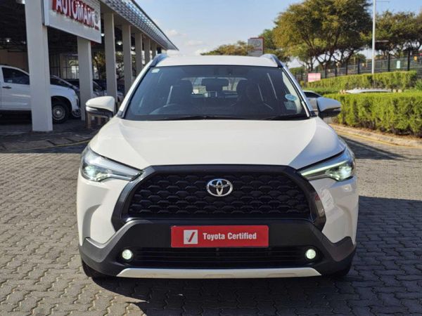 2024-Toyota-Corolla-Cross-18-XS image:1