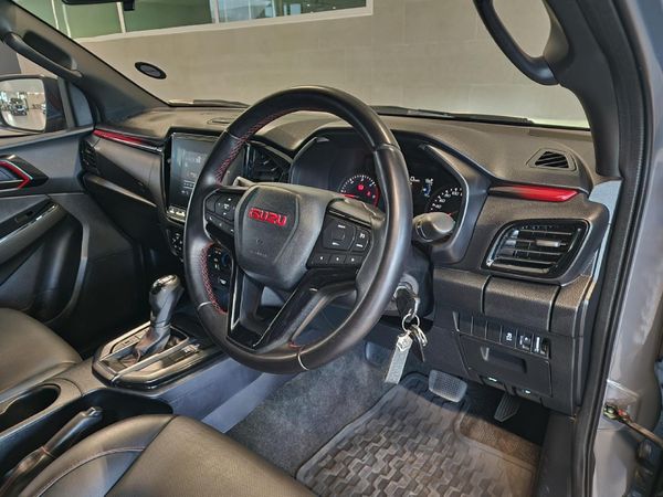 2024-Isuzu-D-Max-19-DDI-HR-X-Rider-Auto-Double-Cab image:10