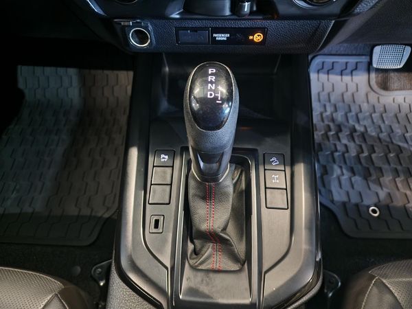 2024-Isuzu-D-Max-19-DDI-HR-X-Rider-Auto-Double-Cab image:16