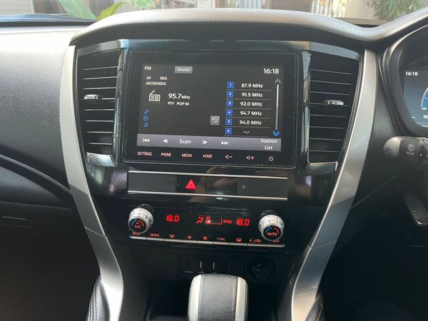 2022-Mitsubishi-Pajero-Sport-24D-Auto image:9