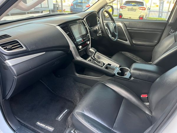 2022-Mitsubishi-Pajero-Sport-24D-Auto image:12