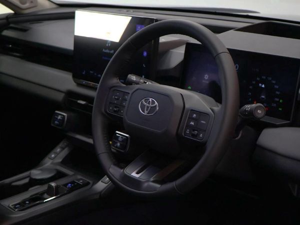 2026-Toyota-RAV4-25-VX-Hybrid-CVT-Auto-E-Four image:13