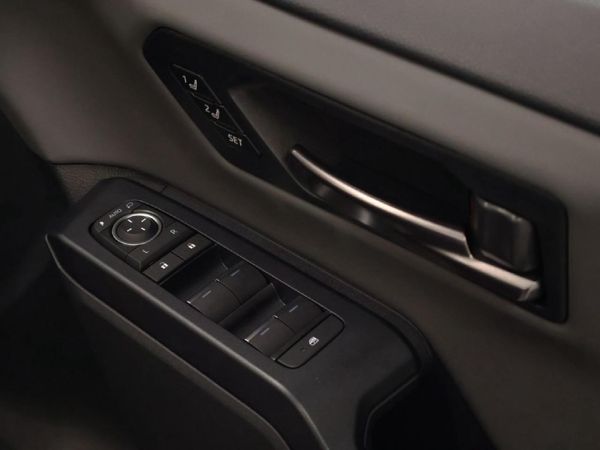 2026-Toyota-RAV4-25-VX-Hybrid-CVT-Auto-E-Four image:14