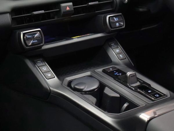 2026-Toyota-RAV4-25-VX-Hybrid-CVT-Auto-E-Four image:28