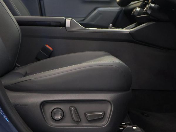 2026-Toyota-RAV4-25-VX-Hybrid-CVT-Auto-E-Four image:4