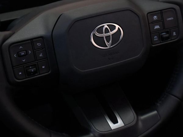 2026-Toyota-RAV4-25-VX-Hybrid-CVT-Auto-E-Four image:6