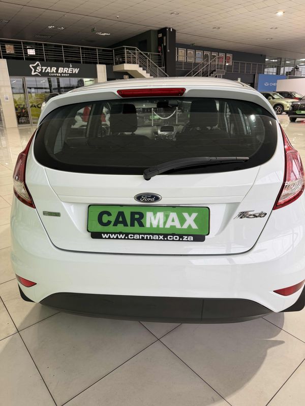 2017-Ford-Fiesta-10-EcoBoost-Trend-Auto-5-dr image:3