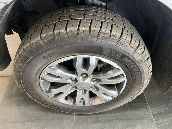 2019-Ford-Everest-32-TDCi-XLT-4x4-Auto image:23