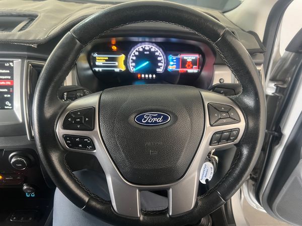 2019-Ford-Everest-32-TDCi-XLT-4x4-Auto image:32