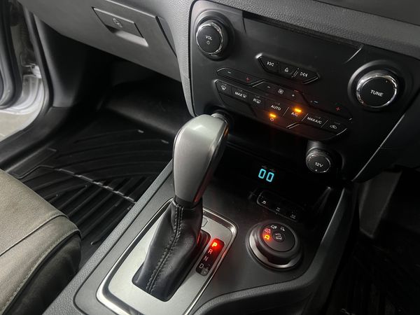 2019-Ford-Everest-32-TDCi-XLT-4x4-Auto image:38