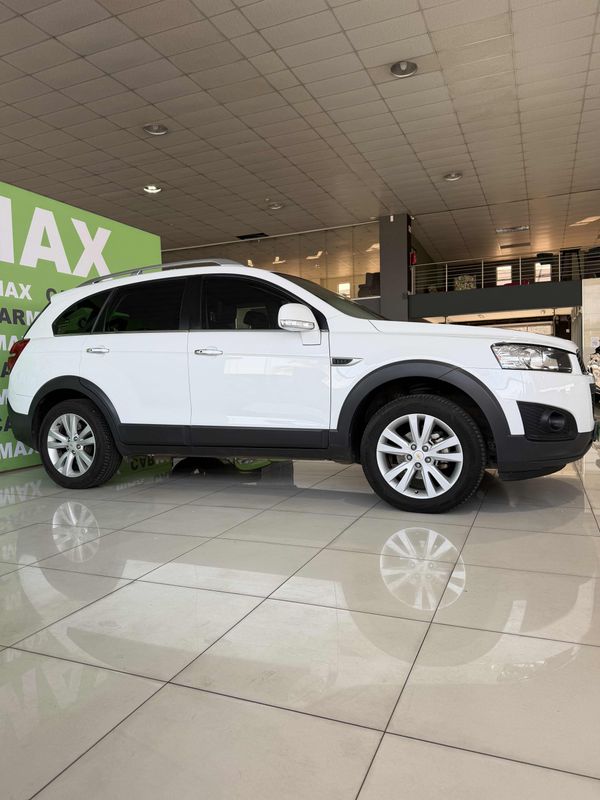 2015-Chevrolet-Captiva-24-LT-Auto image:1