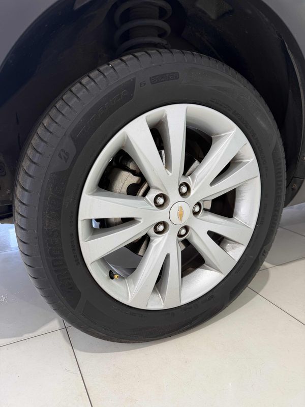 2015-Chevrolet-Captiva-24-LT-Auto image:4