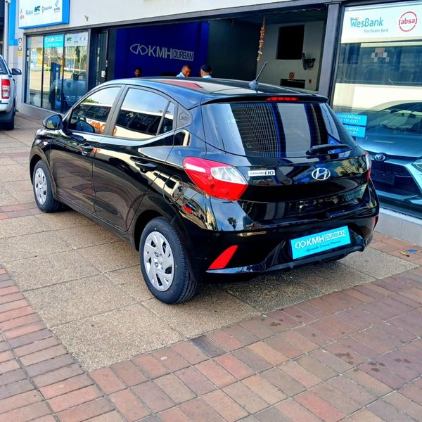 2022-Hyundai-Grand-i10-10-Motion-Auto image:4