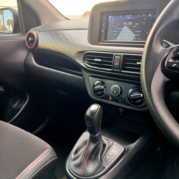 2022-Hyundai-Grand-i10-10-Motion-Auto image:6
