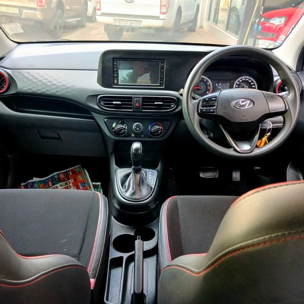 2022-Hyundai-Grand-i10-10-Motion-Auto image:8
