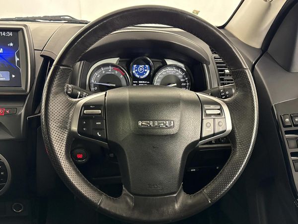 2021-Isuzu-Mu-x-30D-Auto image:11