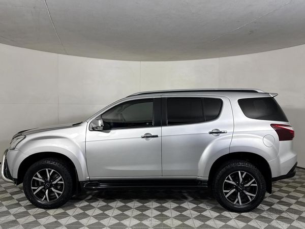 2021-Isuzu-Mu-x-30D-Auto image:18