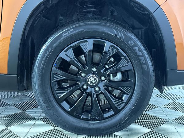 2022-Toyota-Urban-Cruiser-15-Xs image:5