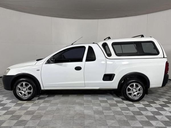 2010-Opel-Corsa-Utility-14i-Club image:12