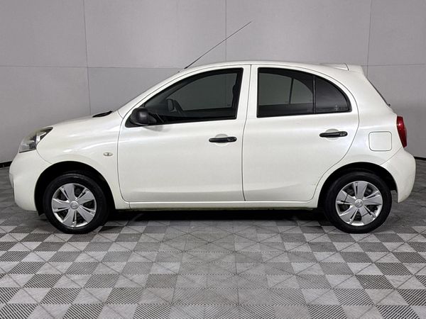 2017-Nissan-Micra-12-Active-Visia image:17