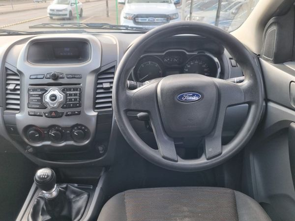 2012-Ford-Ranger-22-TDCi-XL-Double-Cab image:4