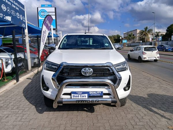 2016-Toyota-Hilux-28-GD-6-Raider-4x4-Double-Cab image:1