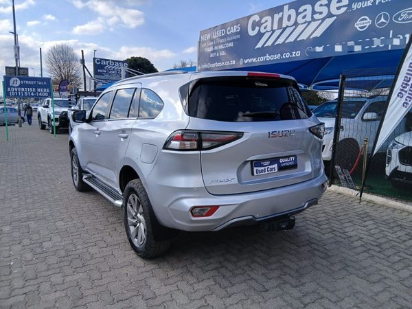 2023-Isuzu-Mu-x-30D-LS-4x4-Auto image:9