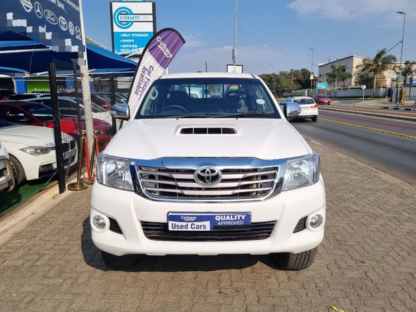 2014-Toyota-Hilux-30-D-4D-Raider-Xtra-Cab-4x4 image:1