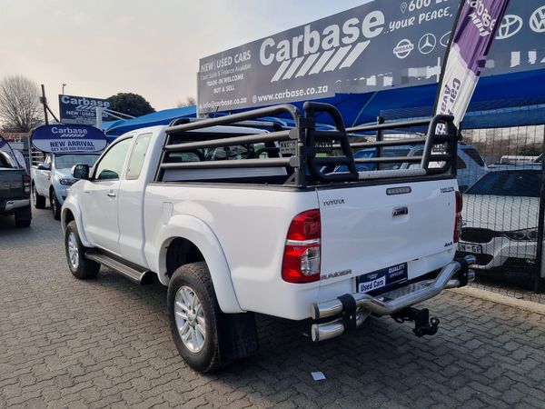 2014-Toyota-Hilux-30-D-4D-Raider-Xtra-Cab-4x4 image:8