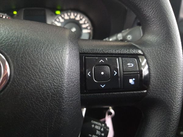 2021-Toyota-Hilux-Hilux-Double-Cab-24GD6-4X4-RAI-MT image:9